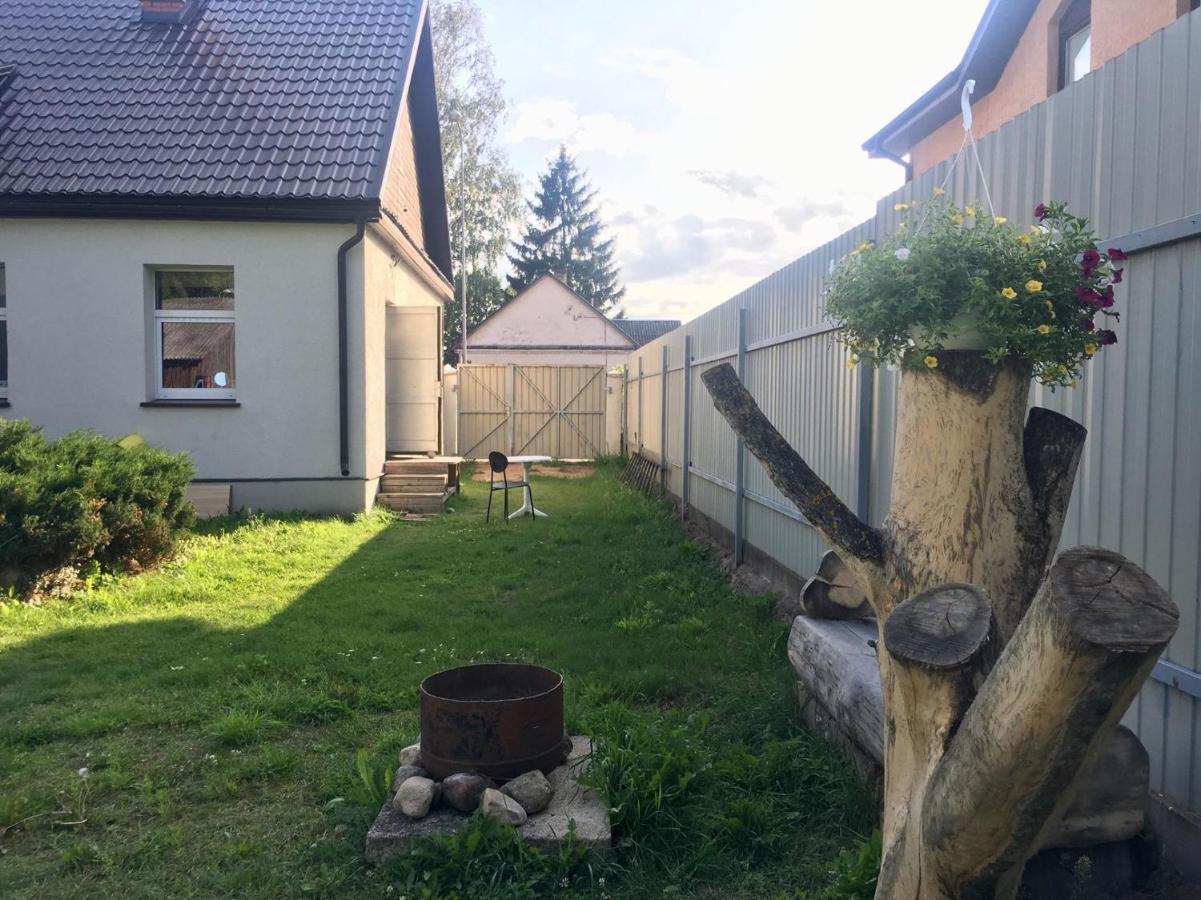 Garden House Lägenhet Daugavpils Exteriör bild